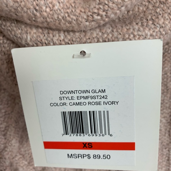 Ellen Tracy Chunky Turtle Neck Cable Knit Sweater - Picture 7 of 8